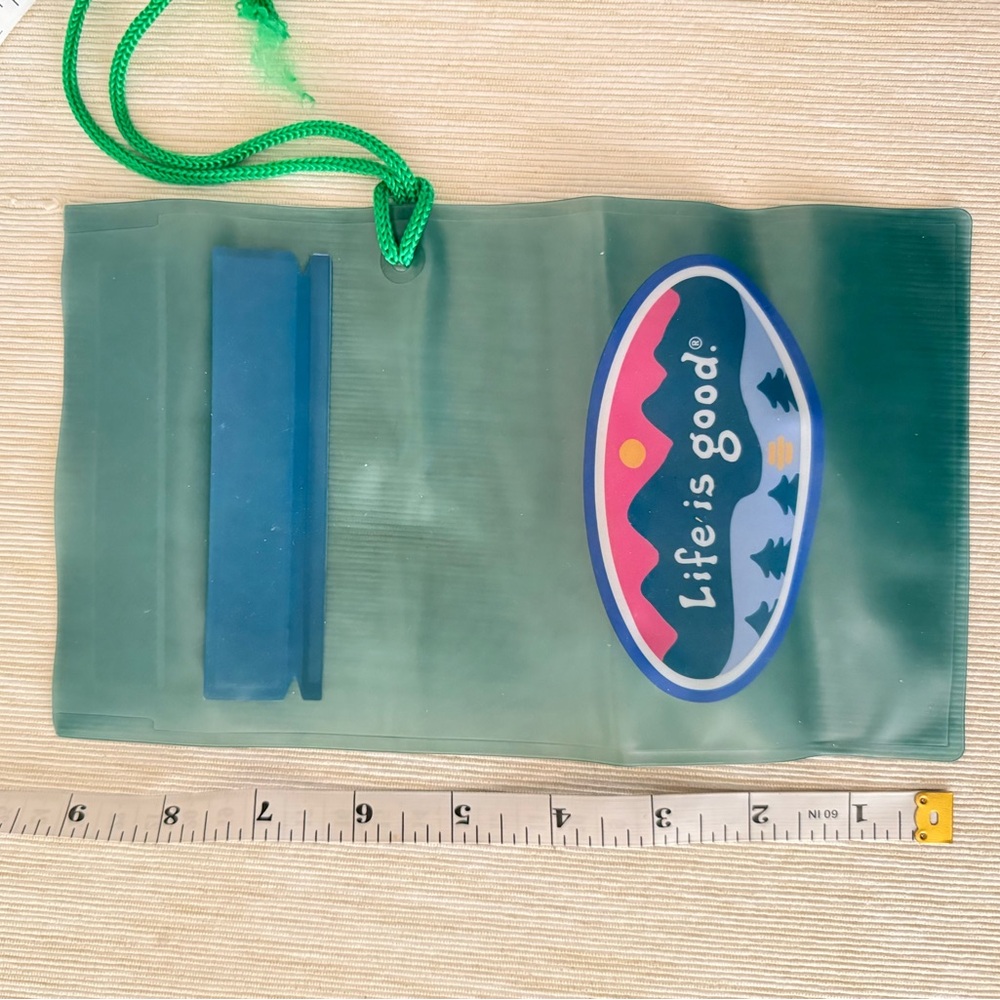 Life Is Good Waterproof Pouch Bundle - Picture 2 of 6